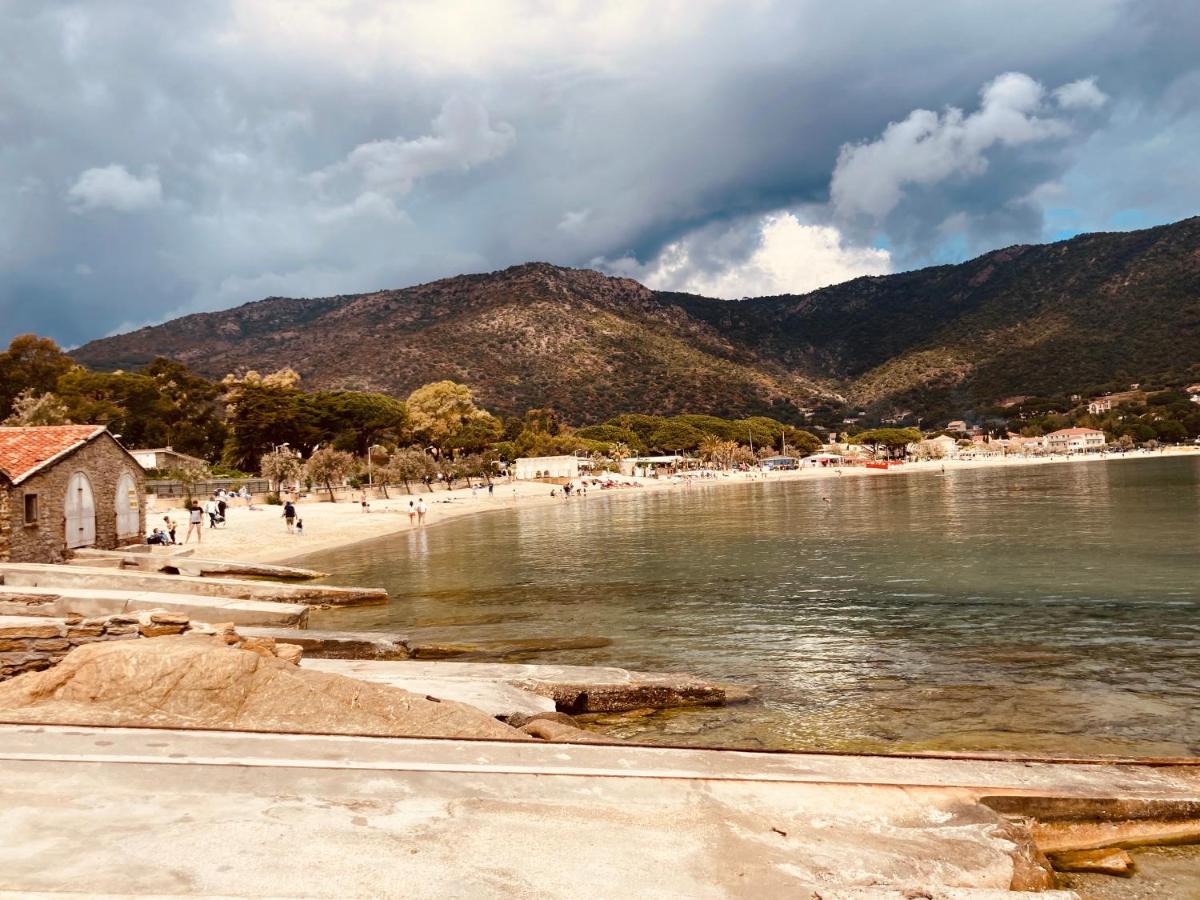 Duplex Vue Mer Plage De Saint-Clair Le Lavandou Kültér fotó